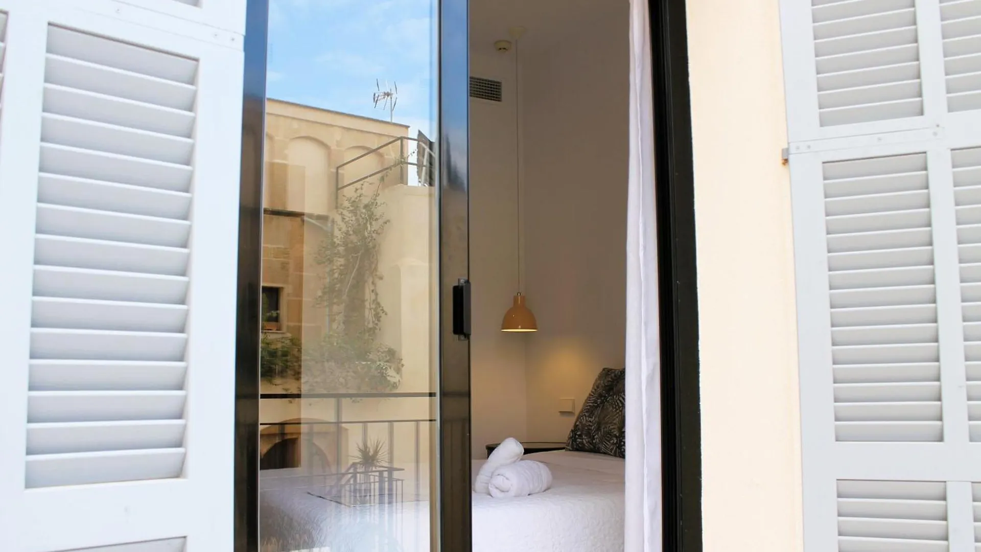 Bed & Breakfast Atrium Suites Mallorca Porreres Spanien